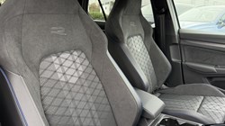 VOLKSWAGEN GOLF 2.0 TDI 150 R-Line 5dr DSG 4665372