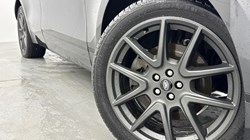 2024 (24) LAND ROVER RANGE ROVER VELAR 2.0 D200 MHEV Dynamic HSE 5dr Auto 5030743