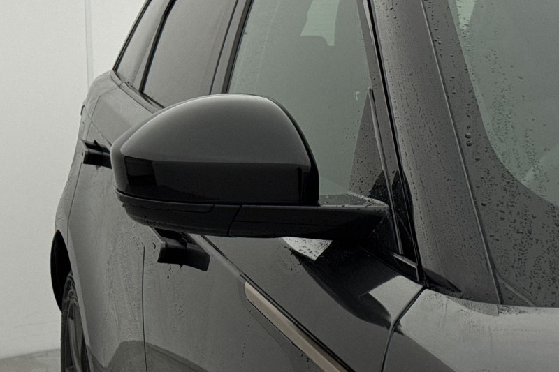 2024 (24) LAND ROVER RANGE ROVER VELAR 2.0 D200 MHEV Dynamic HSE 5dr Auto 5030749