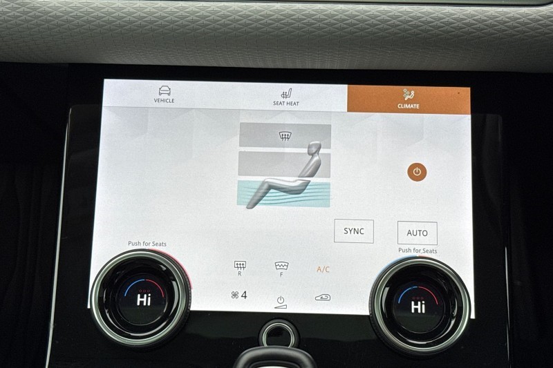 2021 (71) LAND ROVER RANGE ROVER EVOQUE 2.0 D200 S 5dr Auto 5019241