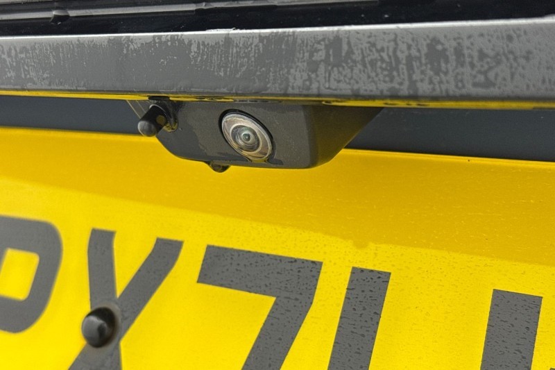 2021 (71) LAND ROVER RANGE ROVER EVOQUE 2.0 D200 S 5dr Auto 5019247