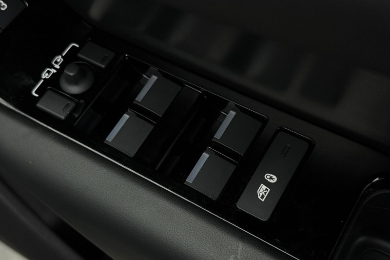 2024 (74) LAND ROVER RANGE ROVER VELAR 2.0 P400e Dynamic HSE 5dr Auto 5014104