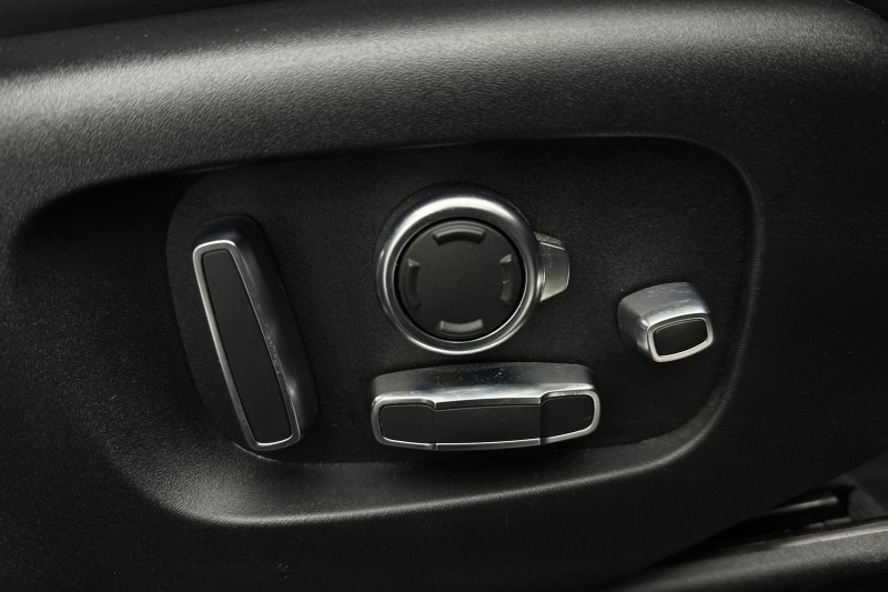 2024 (74) LAND ROVER RANGE ROVER VELAR 2.0 P400e Dynamic HSE 5dr Auto 5014105