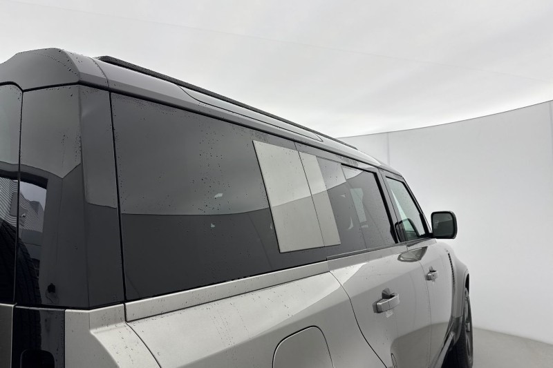 2024 (74) LAND ROVER DEFENDER 3.0 D350 X-Dynamic HSE 110 5dr Auto [7 Seat] 5019443