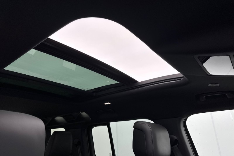 2024 (74) LAND ROVER DEFENDER 3.0 D350 X-Dynamic HSE 110 5dr Auto [7 Seat] 5019417