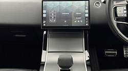 2024 (24) LAND ROVER RANGE ROVER EVOQUE 2.0 D200 Dynamic HSE 5dr Auto 5014647