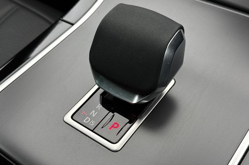 2024 (24) LAND ROVER RANGE ROVER EVOQUE 2.0 D200 Dynamic HSE 5dr Auto 5014646