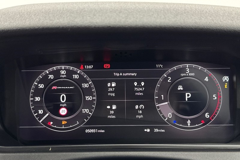 2018 (68) LAND ROVER RANGE ROVER VELAR 3.0 D300 R-Dynamic SE 5dr Auto 5105757