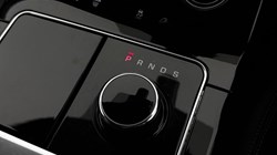 2018 (68) LAND ROVER RANGE ROVER VELAR 3.0 D300 R-Dynamic SE 5dr Auto 5105754