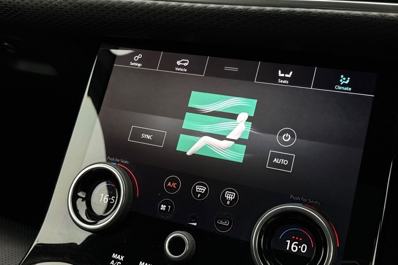 2018 (68) LAND ROVER RANGE ROVER VELAR 3.0 D300 R-Dynamic SE 5dr Auto 5105772