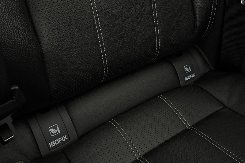 2018 (68) LAND ROVER RANGE ROVER VELAR 3.0 D300 R-Dynamic SE 5dr Auto 5105776