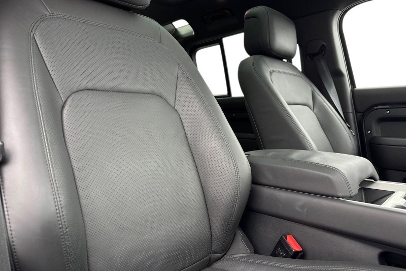 2024 (74) LAND ROVER DEFENDER 3.0 D350 X-Dynamic HSE 110 5dr Auto [7 Seat] 5012935