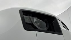 2022 (72) LAND ROVER DEFENDER 3.0 D300 X-Dynamic SE 110 5dr Auto 5048487