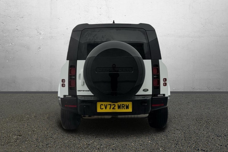 2022 (72) LAND ROVER DEFENDER 3.0 D300 X-Dynamic SE 110 5dr Auto 5048476