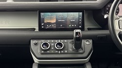 2022 (72) LAND ROVER DEFENDER 3.0 D300 X-Dynamic SE 110 5dr Auto 5048484