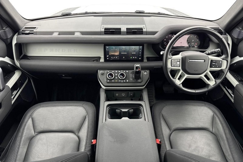 2022 (72) LAND ROVER DEFENDER 3.0 D300 X-Dynamic SE 110 5dr Auto 5048479
