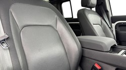 2022 (72) LAND ROVER DEFENDER 3.0 D300 X-Dynamic SE 110 5dr Auto 5048496