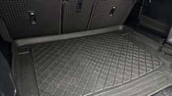 2022 (72) LAND ROVER DEFENDER 3.0 D300 X-Dynamic SE 110 5dr Auto 5048507