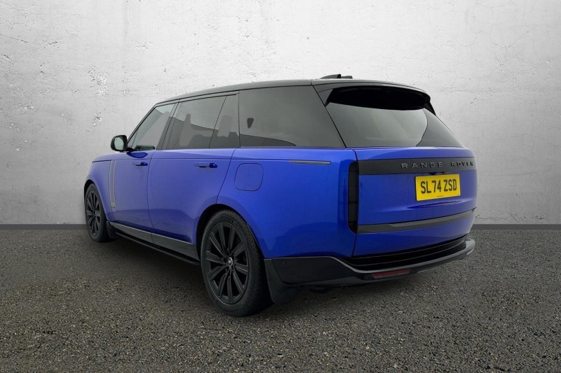 2024 (74) LAND ROVER RANGE ROVER 3.0 P460e Autobiography LWB 4dr Auto