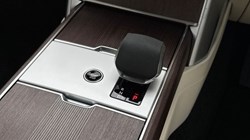 2024 (74) LAND ROVER RANGE ROVER 3.0 P460e Autobiography LWB 4dr Auto 5030316