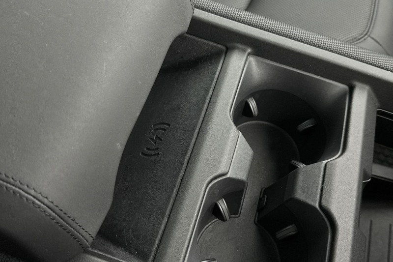 2024 (74) LAND ROVER DEFENDER 3.0 D350 Outbound 130 5dr Auto 5006240