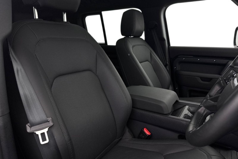 2024 (74) LAND ROVER DEFENDER 3.0 D350 Outbound 130 5dr Auto 5006232