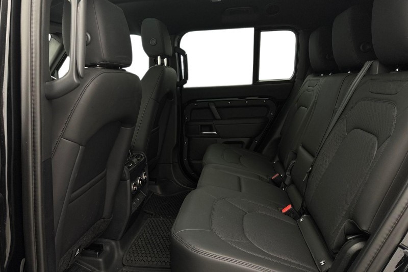 2024 (74) LAND ROVER DEFENDER 3.0 D350 Outbound 130 5dr Auto 5006210