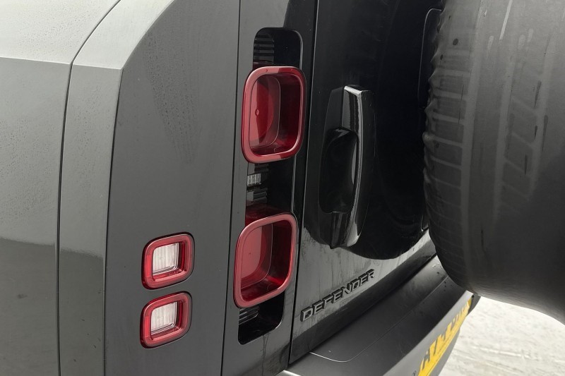2024 (74) LAND ROVER DEFENDER 3.0 D350 Outbound 130 5dr Auto 5006225