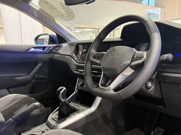  VOLKSWAGEN TAIGO 1.0 TSI Life 5dr 4839862