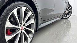 2021 (21) JAGUAR XE 2.0 P250 R-Dynamic Black 4dr Auto 5008871