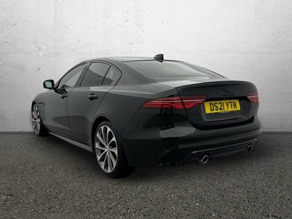 2021 (21) JAGUAR XE 2.0 P250 R-Dynamic Black 4dr Auto