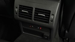 2021 (21) JAGUAR XE 2.0 P250 R-Dynamic Black 4dr Auto 5008846