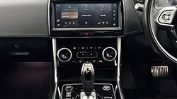 2021 (21) JAGUAR XE 2.0 P250 R-Dynamic Black 4dr Auto 5008842