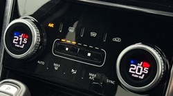 2021 (21) JAGUAR XE 2.0 P250 R-Dynamic Black 4dr Auto 5008860