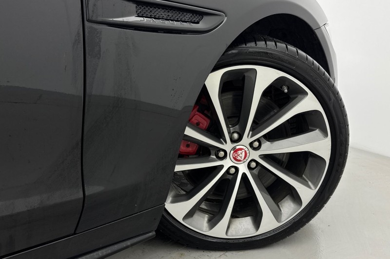 2021 (21) JAGUAR XE 2.0 P250 R-Dynamic Black 4dr Auto 5008872