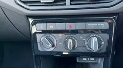 VOLKSWAGEN T-CROSS 1.0 TSI 115 Match 5dr 4912067