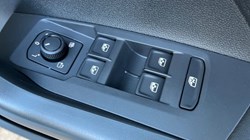 VOLKSWAGEN T-CROSS 1.0 TSI 115 Match 5dr 4912055