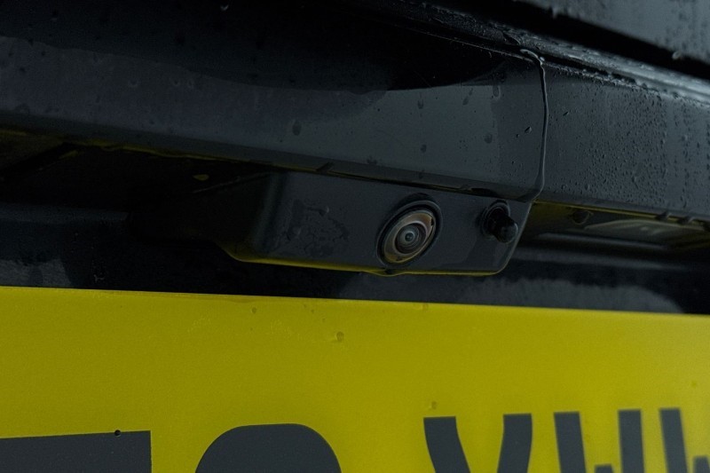 2023 (73) LAND ROVER DEFENDER 2.0 P300 X-Dynamic SE 90 3dr Auto 5036120