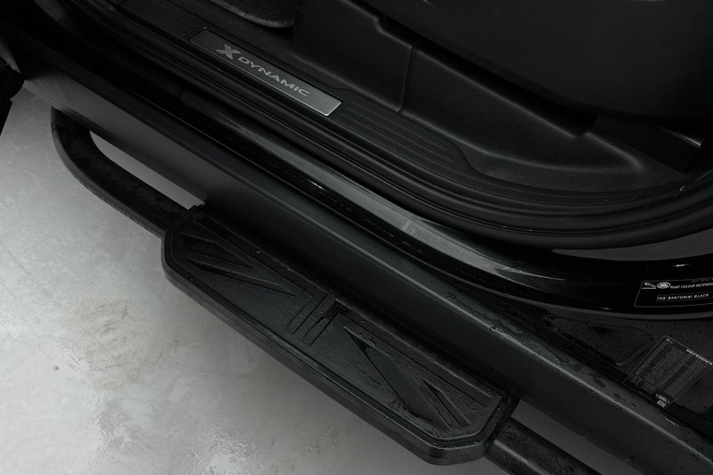 2023 (73) LAND ROVER DEFENDER 2.0 P300 X-Dynamic SE 90 3dr Auto 5036131