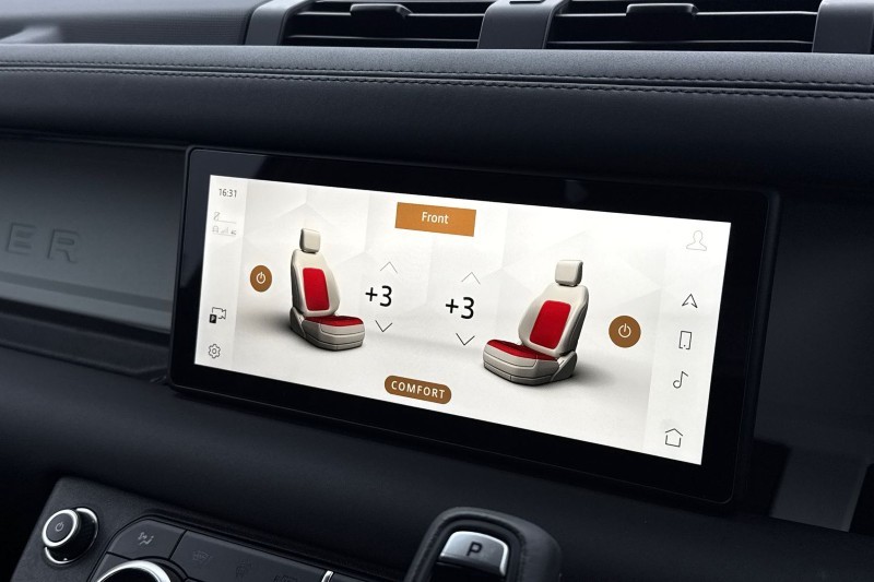 2023 (73) LAND ROVER DEFENDER 2.0 P300 X-Dynamic SE 90 3dr Auto 5036115