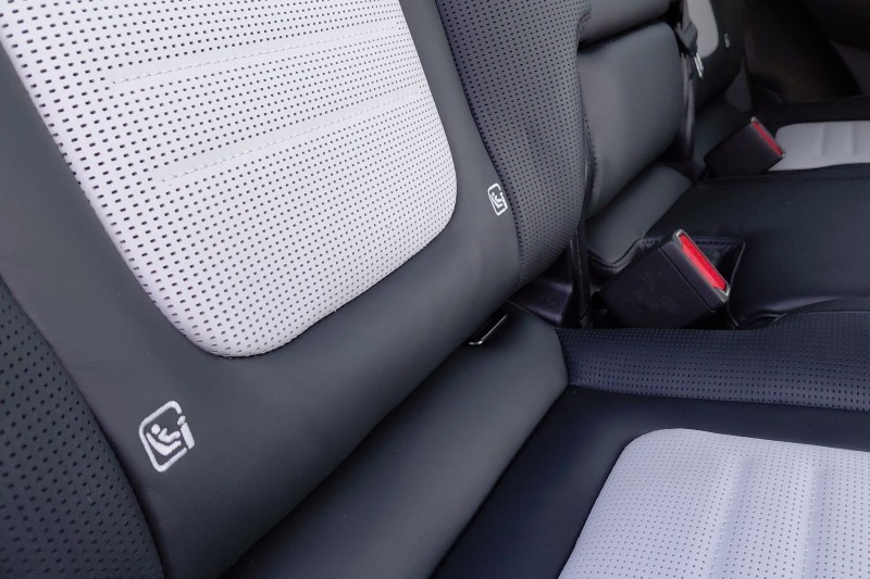 2026 (75) LAND ROVER RANGE ROVER SPORT 4.4 P635 V8 SV 5dr Auto 5332341