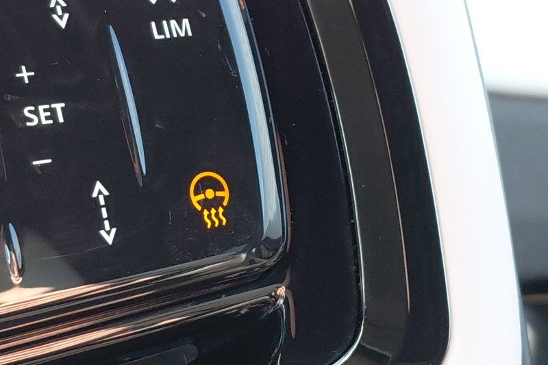 2026 (75) LAND ROVER RANGE ROVER SPORT 4.4 P635 V8 SV 5dr Auto 5332331