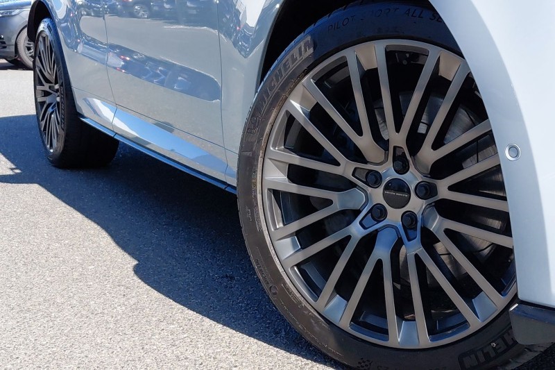 2026 (75) LAND ROVER RANGE ROVER SPORT 4.4 P635 V8 SV 5dr Auto 5332347