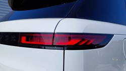 2026 (75) LAND ROVER RANGE ROVER SPORT 4.4 P635 V8 SV 5dr Auto 5332350