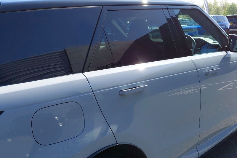 2026 (75) LAND ROVER RANGE ROVER SPORT 4.4 P635 V8 SV 5dr Auto 5332354