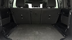 2026 (75) LAND ROVER DEFENDER 3.0 D250 X-Dynamic SE 110 5dr Auto 5939566