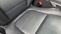 2022 (22) JAGUAR F-PACE 2.0 P400e R-Dynamic Black 5dr Auto AWD 5038900