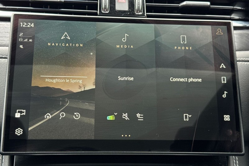 2022 (22) JAGUAR F-PACE 2.0 P400e R-Dynamic Black 5dr Auto AWD 5038904