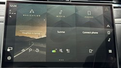 2022 (22) JAGUAR F-PACE 2.0 P400e R-Dynamic Black 5dr Auto AWD 5038904