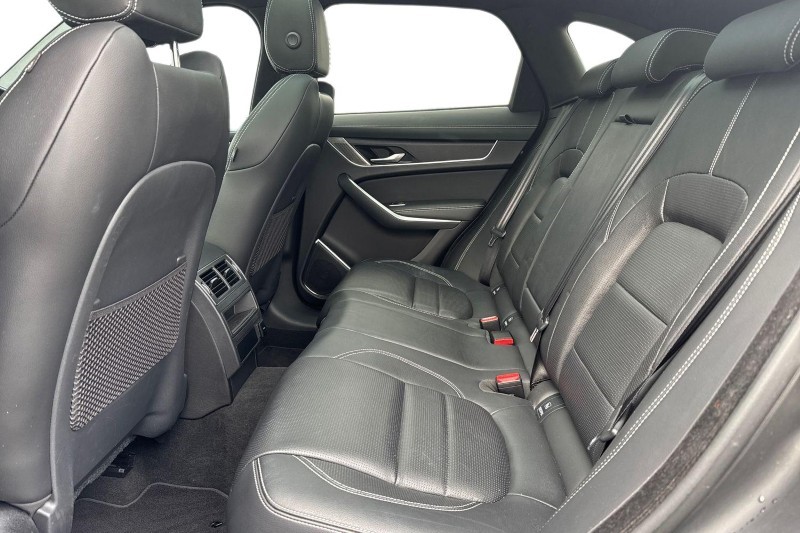 2022 (22) JAGUAR F-PACE 2.0 P400e R-Dynamic Black 5dr Auto AWD 5038879